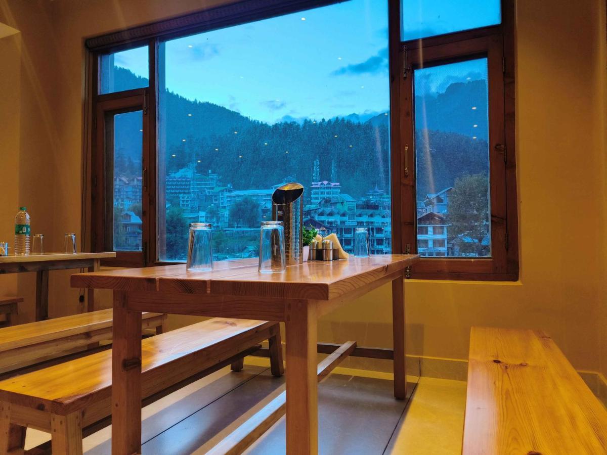 Hotel Sa-ba Inn, Mall Road Manali (Himachal Pradesh)