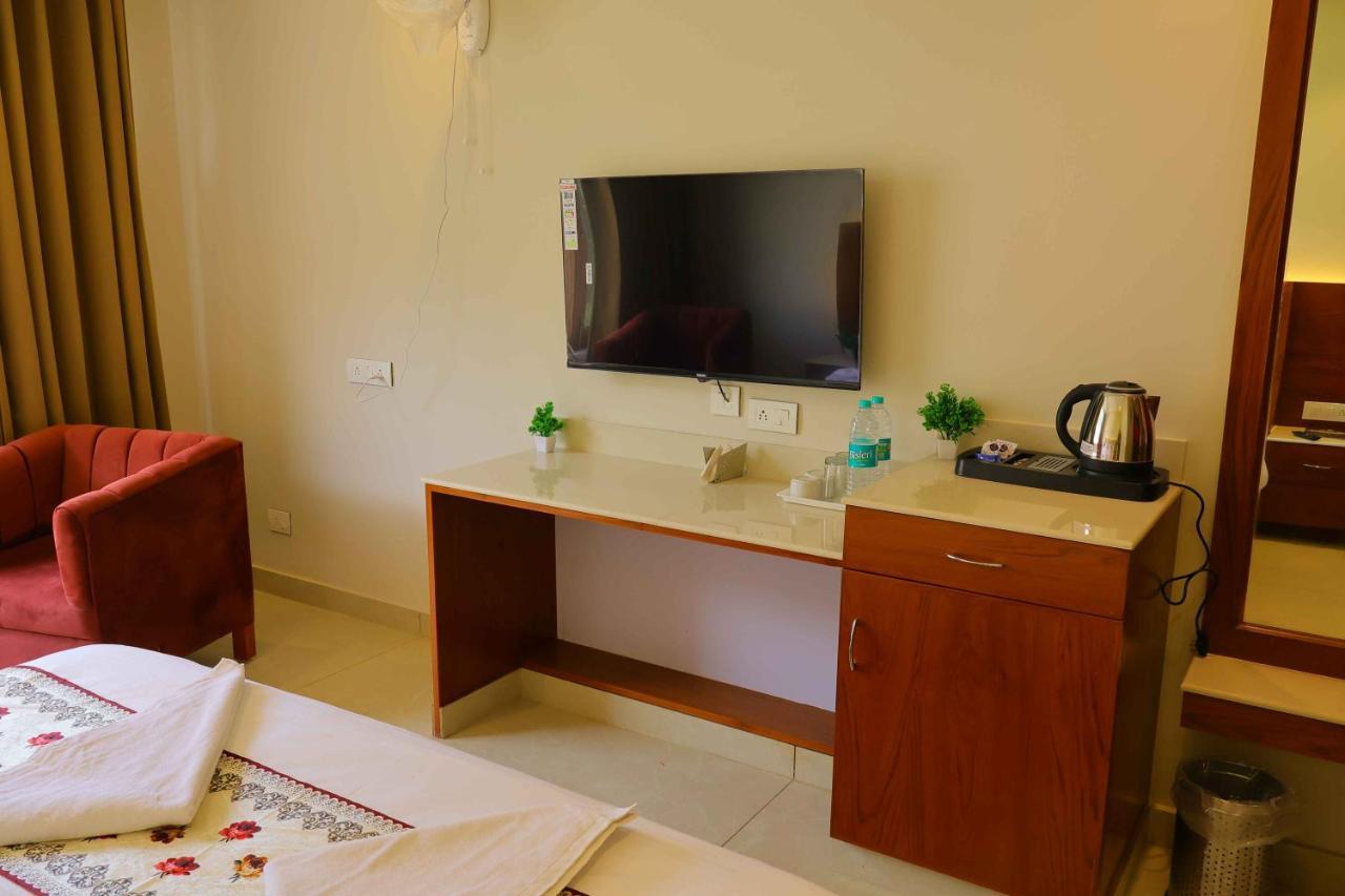 Hotel Sa-ba Inn, Mall Road